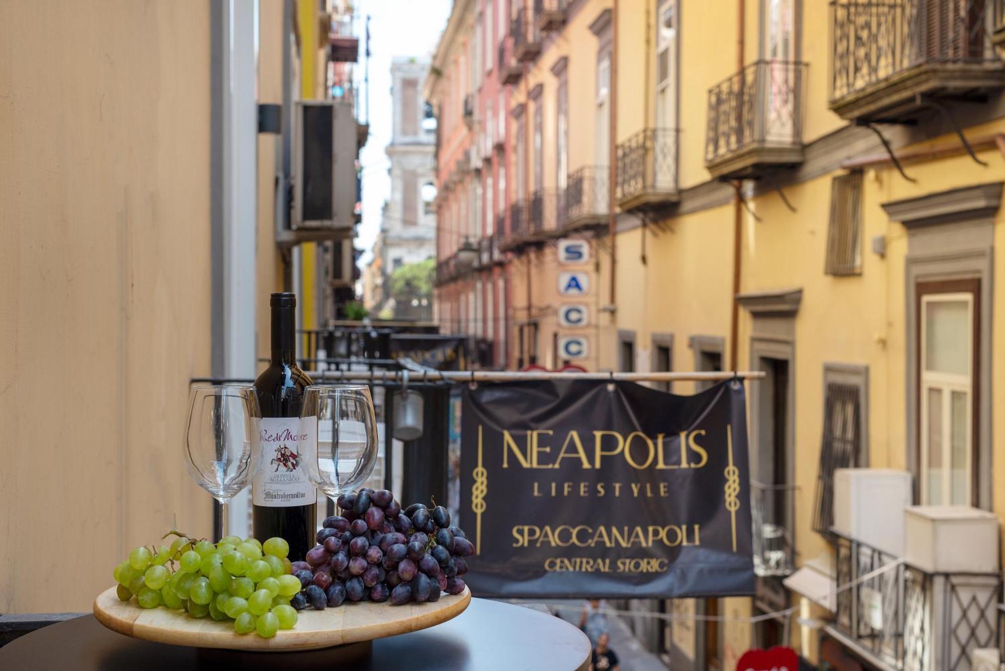 Bed and Breakfast Neapolis Lifestyle Экстерьер фото